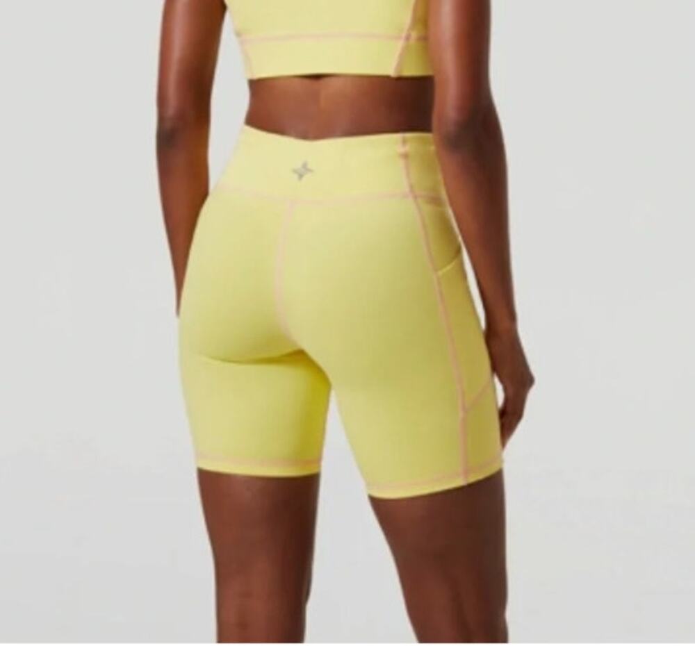 Tuckernuck Sundaze Compression Bike Shorts Medium NWT Yellow Yoga Athletic Wear